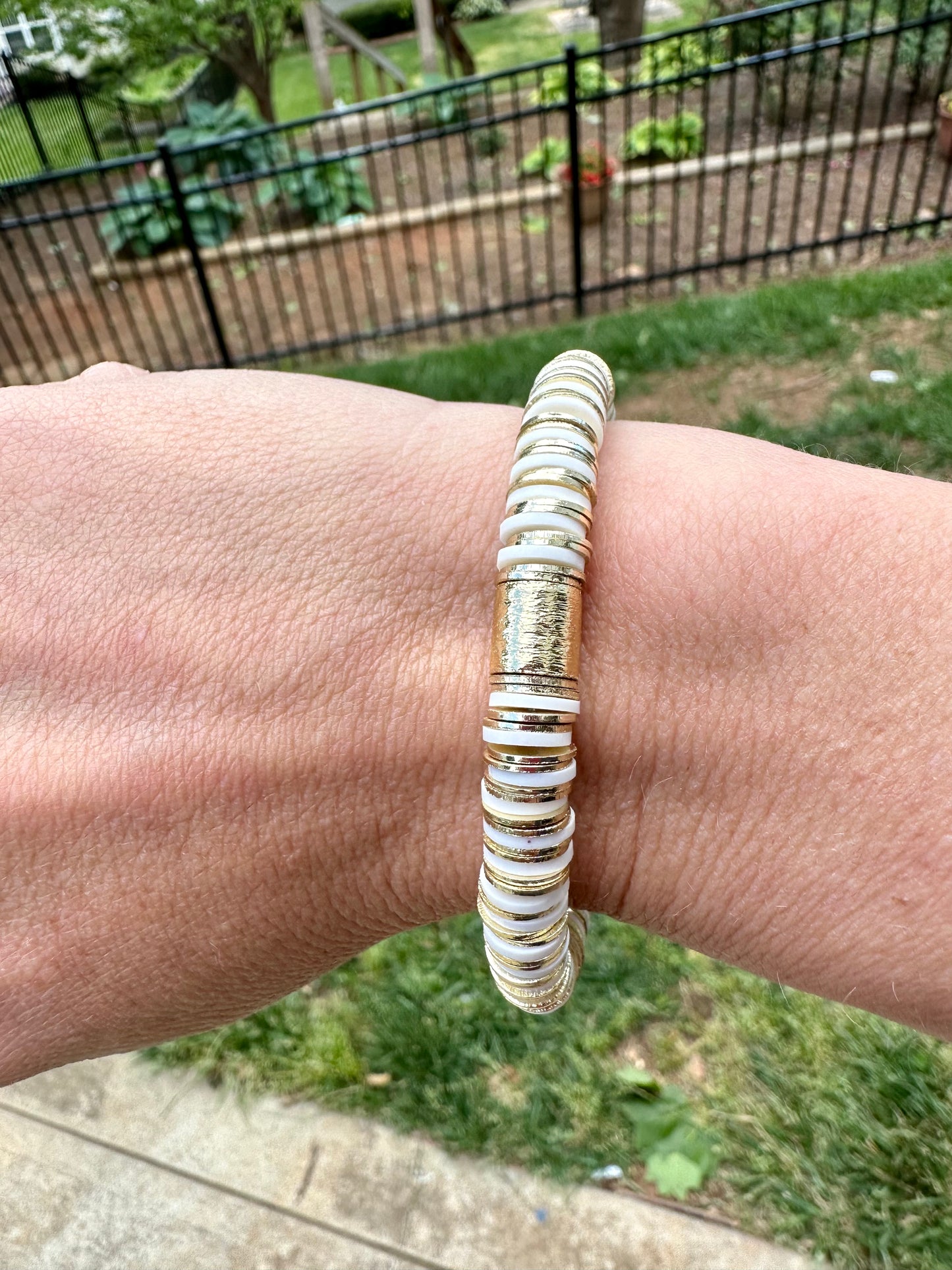White Gold Pattern Bracelet