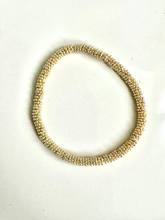 Tiny Gold Daisy Bracelet